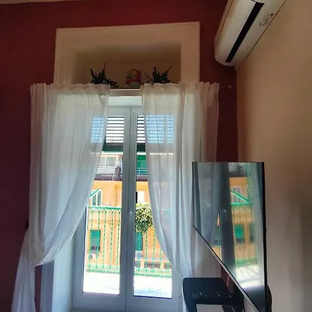 Madda'S Apartament Napoli Esterno foto