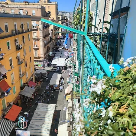 Madda'S Apartament Napoli Esterno foto